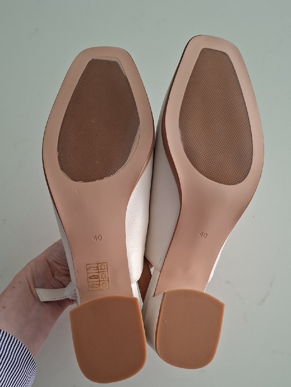 NWOT Bresley Cream/Ivory Leather Sling-back Mules/Loafer Heels (EU 40; US 9) - Picture 7 of 8